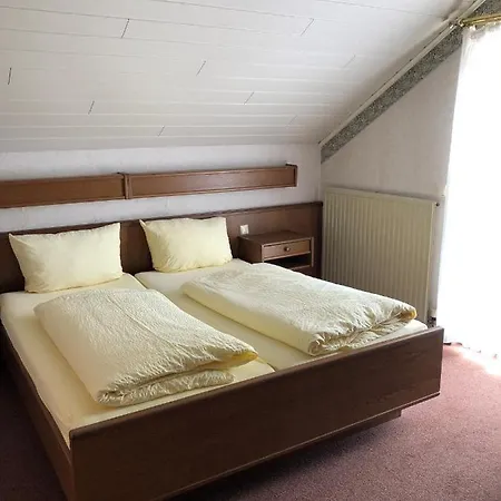 Guest house Gaestehaus Rehwinkel Allenbach