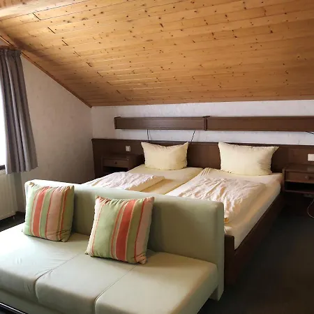 Guest house Gaestehaus Rehwinkel *