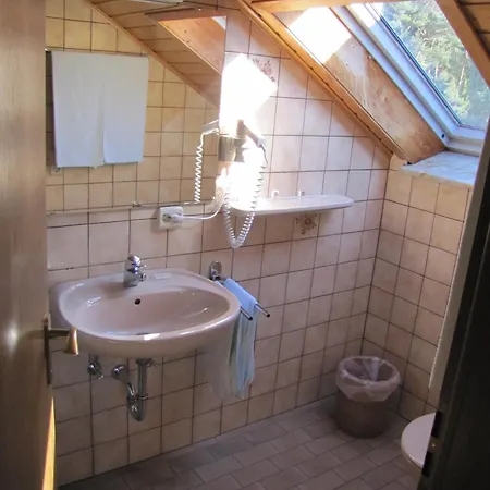 Gaestehaus Rehwinkel ゲストハウス Allenbach